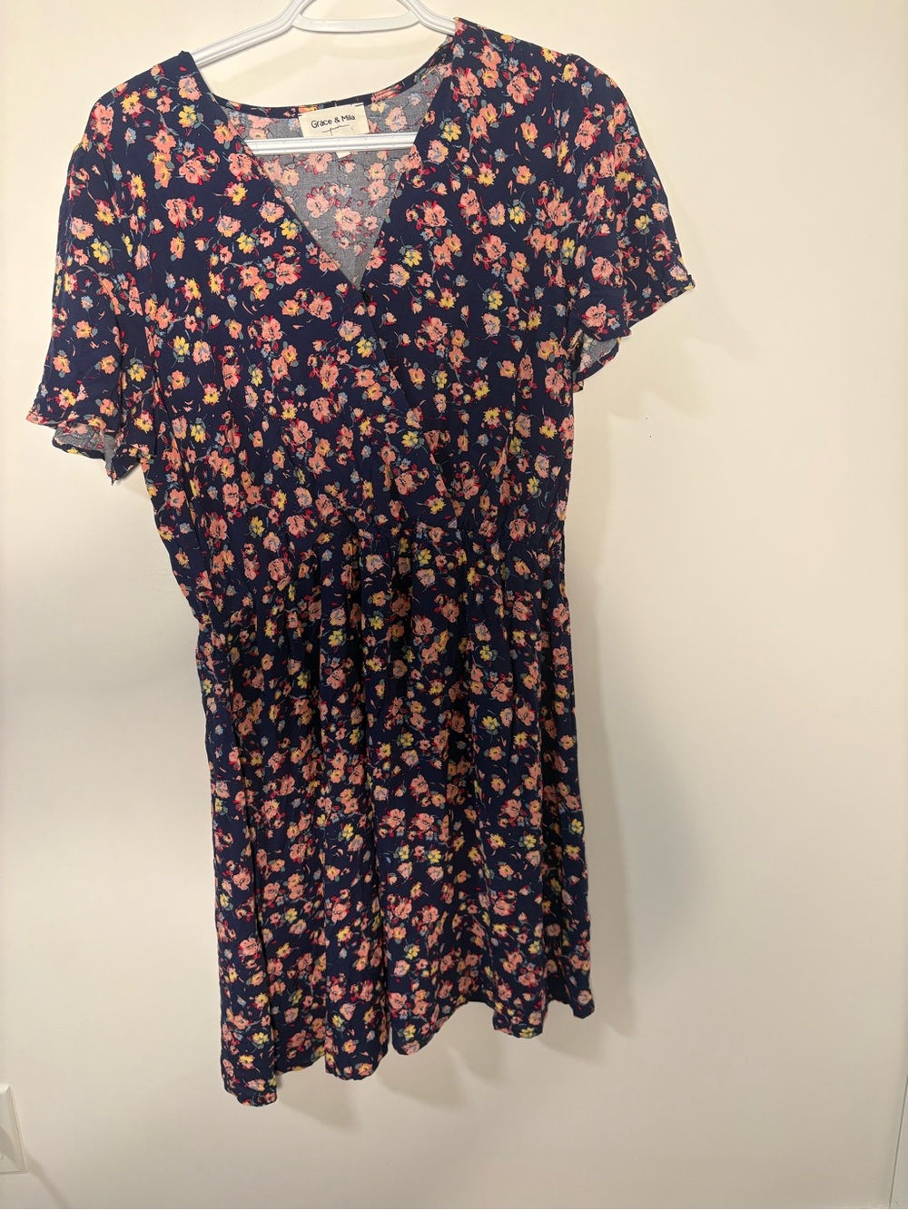 Grace & Mila Paris Floral Wrap-Style Dress | Size Medium | Flutter Sleeve